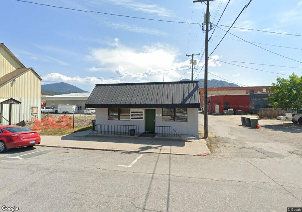 106 N 2nd St E, Chewelah, WA 99109 - photo 1