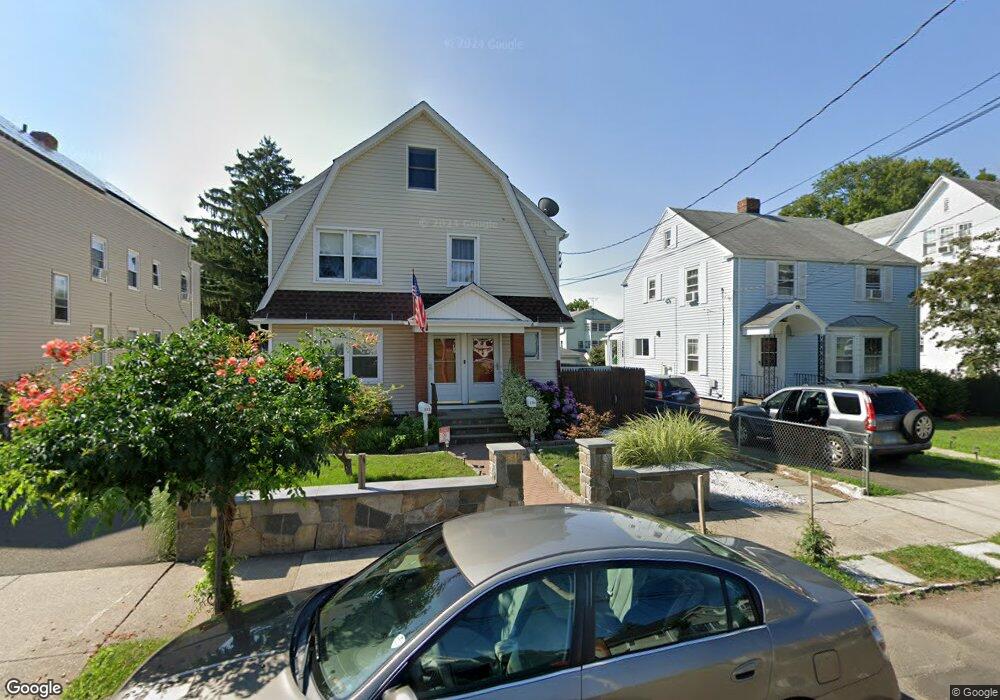 305 Salem St, Bridgeport, CT 06606 - photo 1