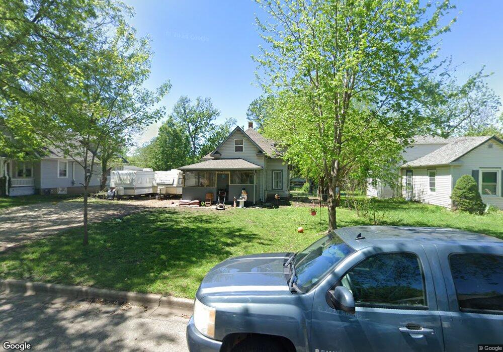 1171 SW High Ave, Topeka, KS 66604 - photo 1