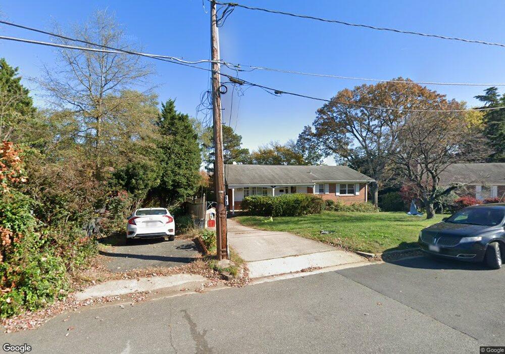 6627 Beddoo St, Alexandria, VA 22306 - photo 1