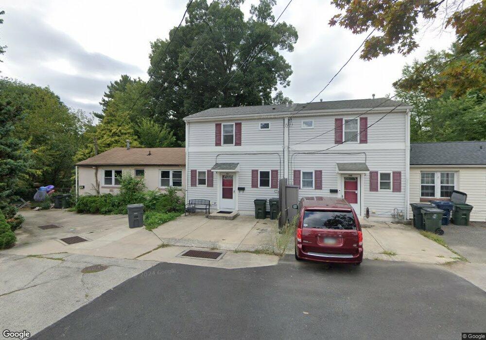 701 Salem Ct, Wallingford, PA 19086 - photo 1