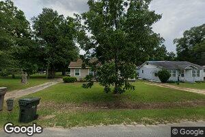 369 W End Ave, Ashburn, GA 31714