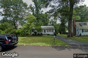 72 Grand Ave, Cedar Knolls, NJ 07927