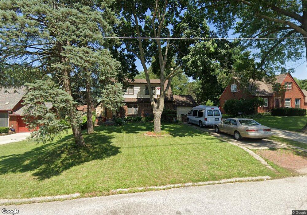 6619 Forest Ct, Windsor Heights, IA 50324 - photo 1