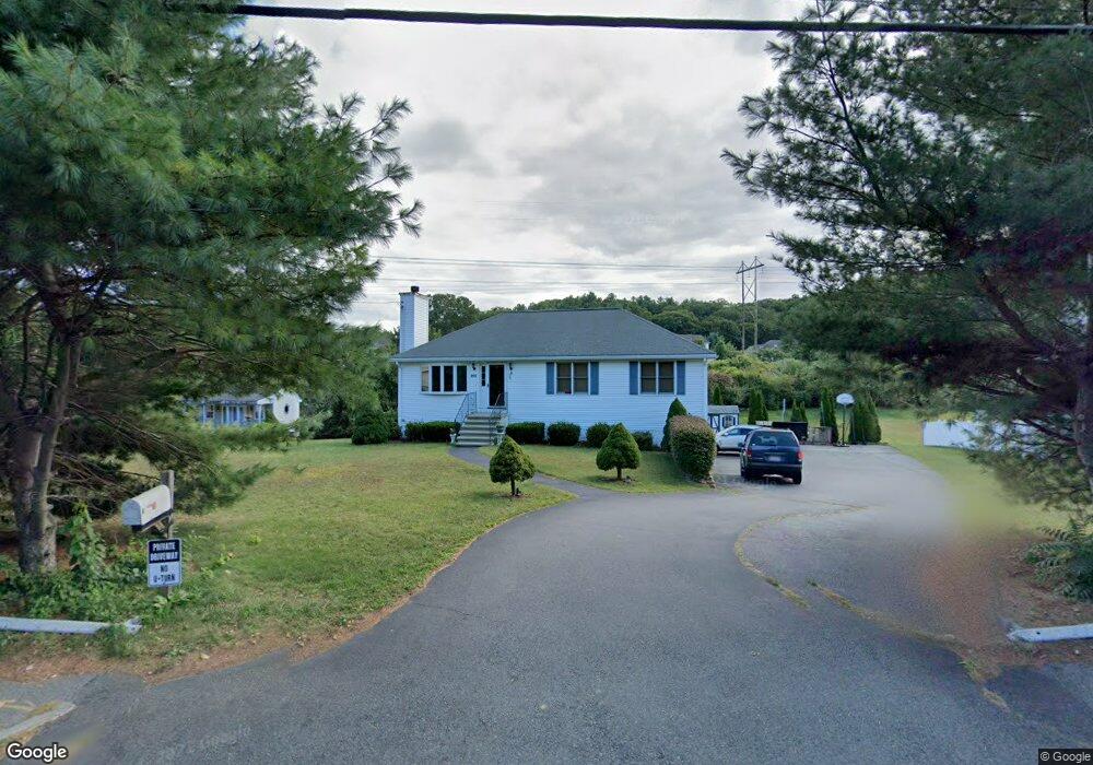 265 Cambridge Rd, Woburn, MA 01801 - photo 1