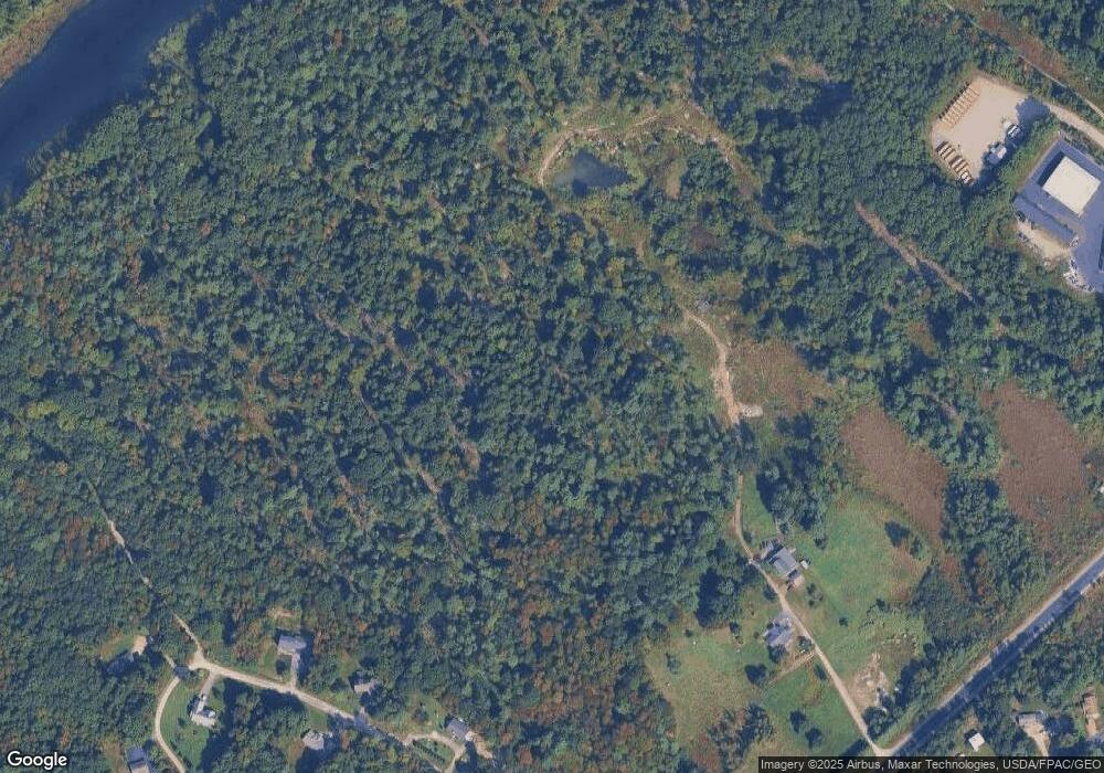 20 Parent Ln, Gardiner, ME 04345 - photo 1