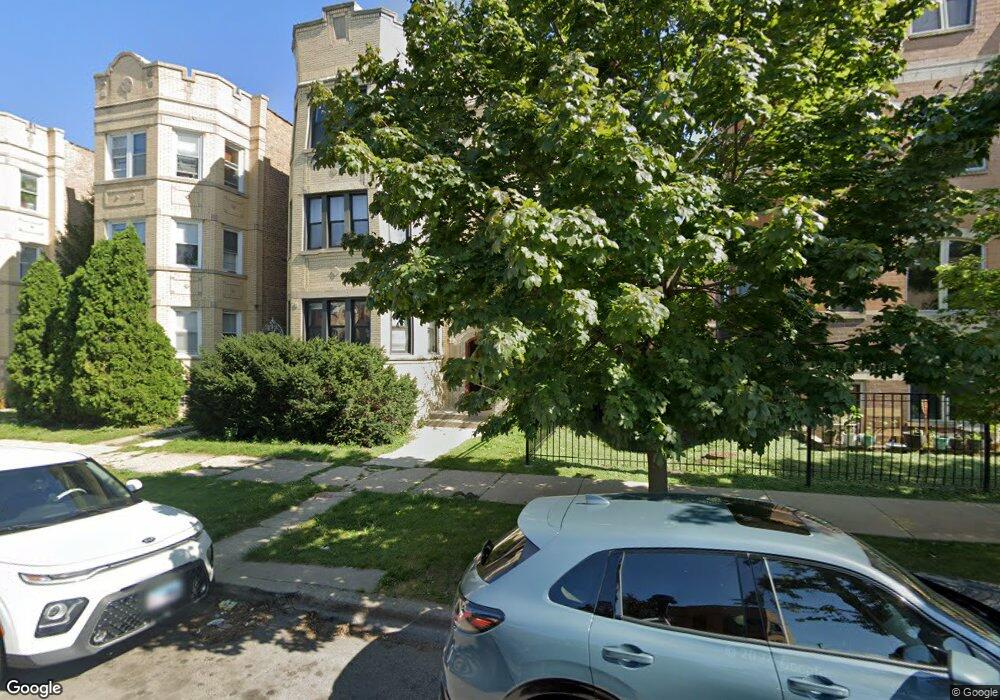 6033 N Mozart St, Chicago, IL 60659 - photo 1