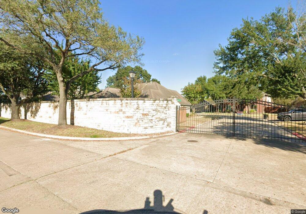 8411 Stone Village Ln, Houston, TX 77040 - photo 1