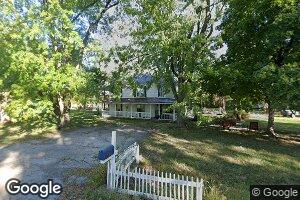 711 2nd St, Barnett, MO 65011