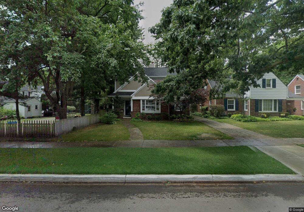 265 Kerby Rd, Grosse Pointe Farms, MI 48236 - photo 1