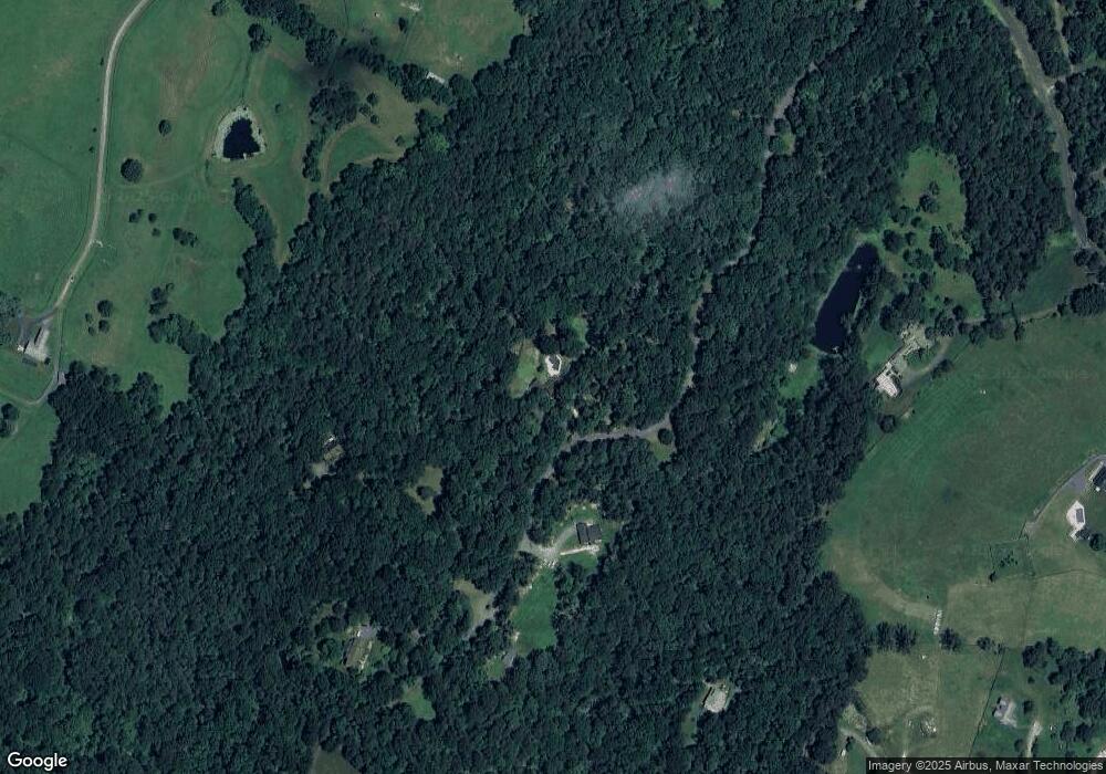 7330 Locust Run Dr, Marshall, VA 20115 - photo 1