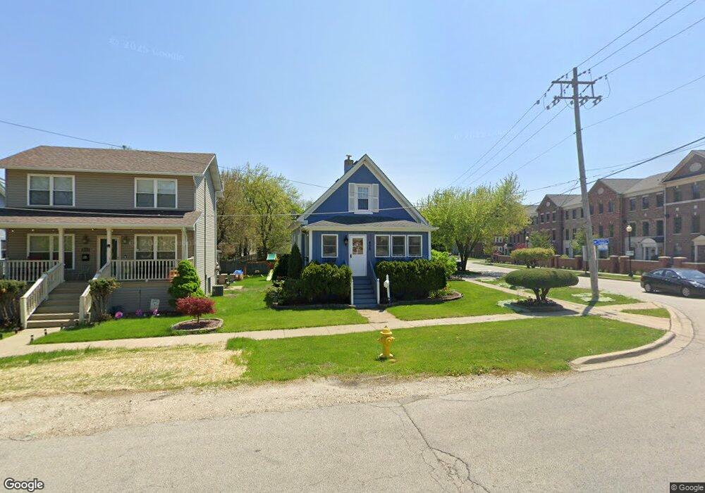 400 Crescent St, Wheaton, IL 60187 - photo 1