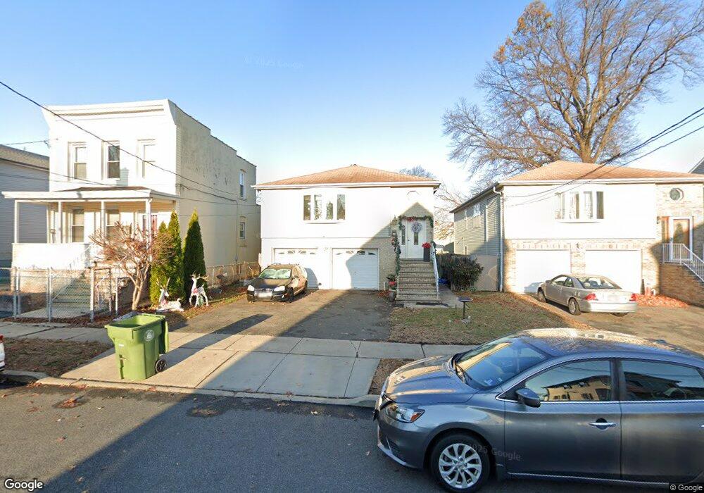 823 E Curtis St, Linden, NJ 07036 - photo 1