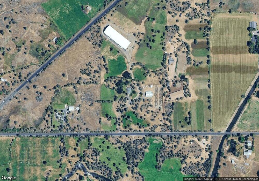 5707 SW Quarry Ave, Redmond, OR 97756 - photo 1