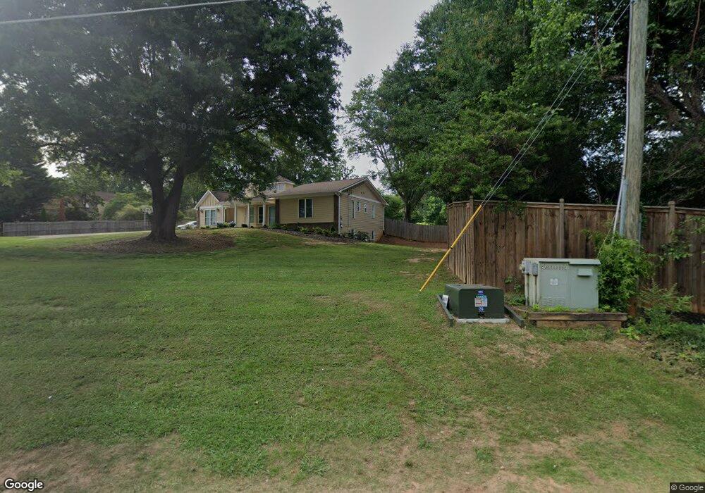 3635 Mountain Rd NE, Marietta, GA 30066 - photo 1