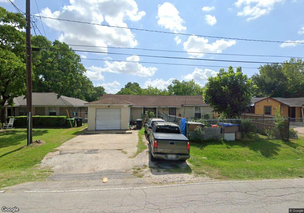 709 Evanston St, Houston, TX 77015 - photo 1