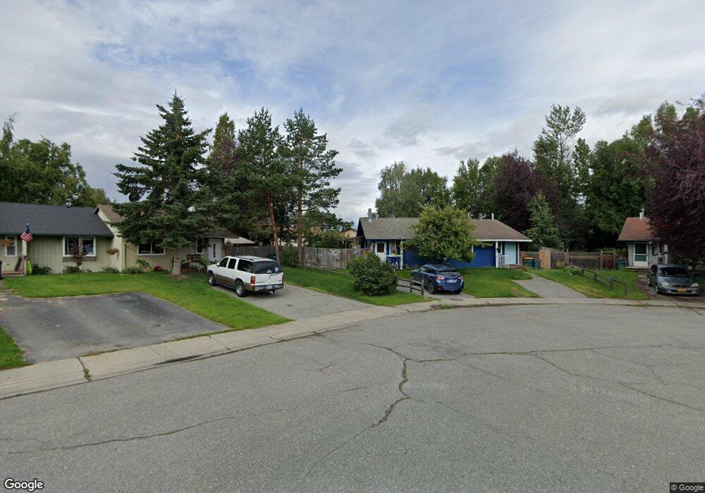 8201 Stratton Cir, Anchorage, AK 99507 - photo 1