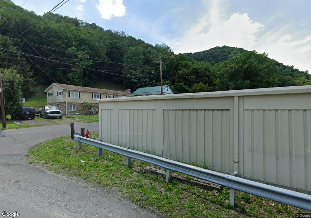 683 W Piedmont St, Keyser, WV 26726 - photo 1