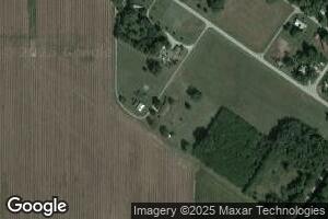 206 S Main St, West Union, IL 62477
