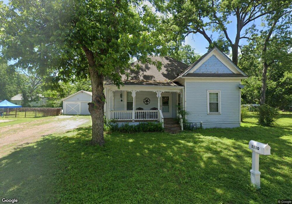 1110 Alvarado St, Cleburne, TX 76031 - photo 1