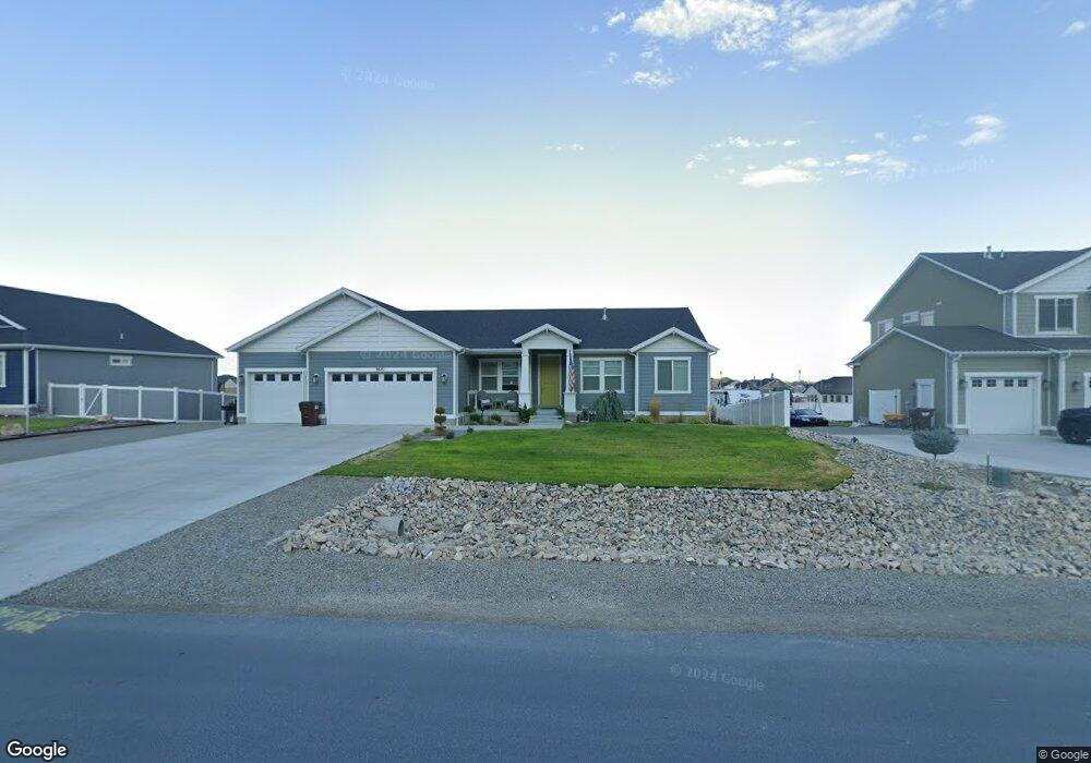 8681 N Lakeshore Dr, Tooele, UT 84074 - photo 1