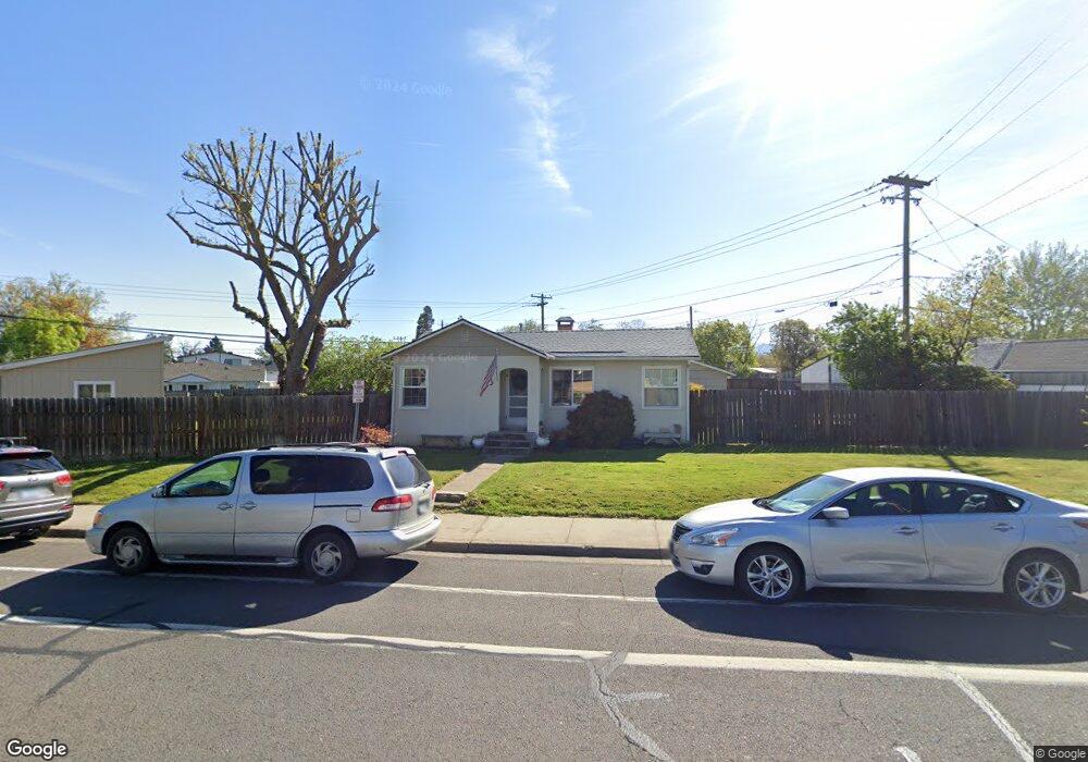 466 N 2nd St, Central Point, OR 97502 - photo 1