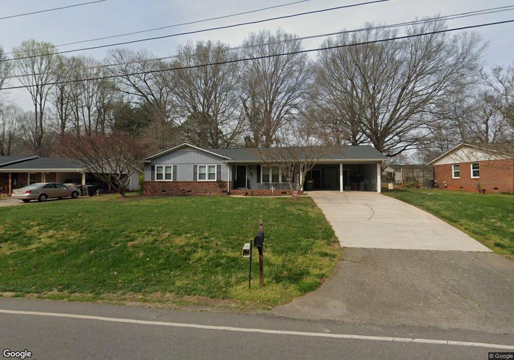 511 Millsaps Rd, Statesville, NC 28625 - photo 1