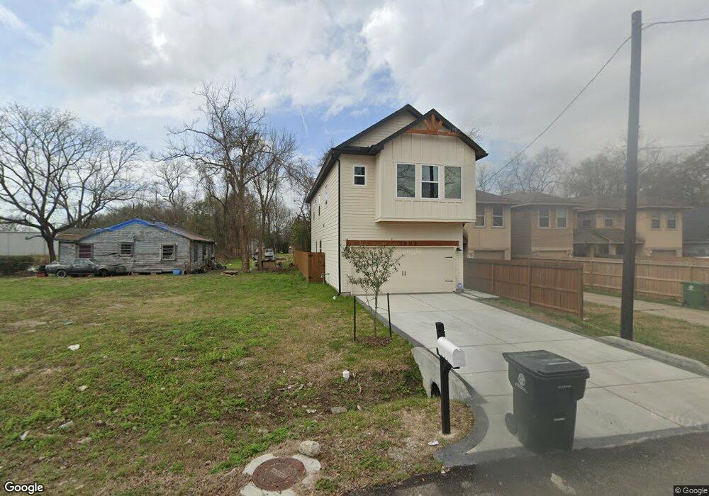 7900 Sealey St St, Houston, TX 77088 - photo 1