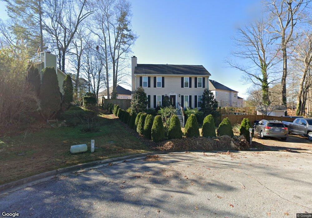 633 Hidden Springs Ct, Sugar Hill, GA 30518 - photo 1