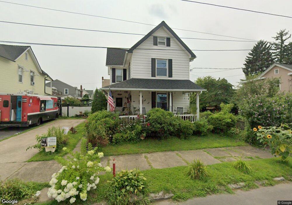 436 E 4th St, Berwick, PA 18603 - photo 1