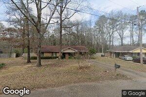 406 Deer Trail, Columbus, MS 39702
