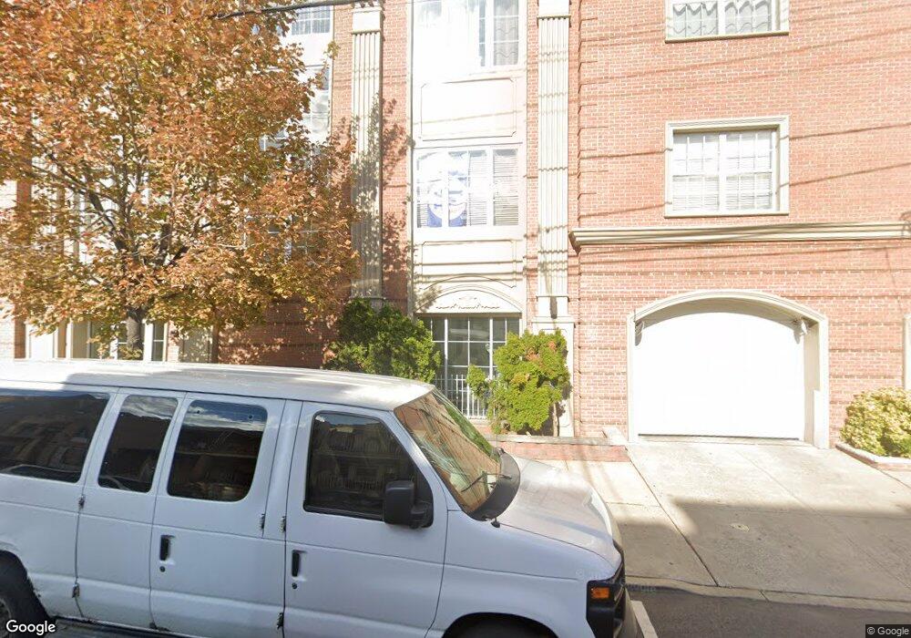 320 51st St unit 410, West New York, NJ 07093 - photo 1