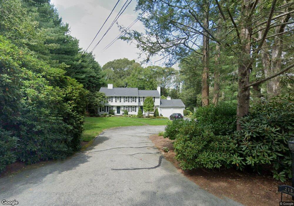 215 Cedar St, East Greenwich, RI 02818 - photo 1