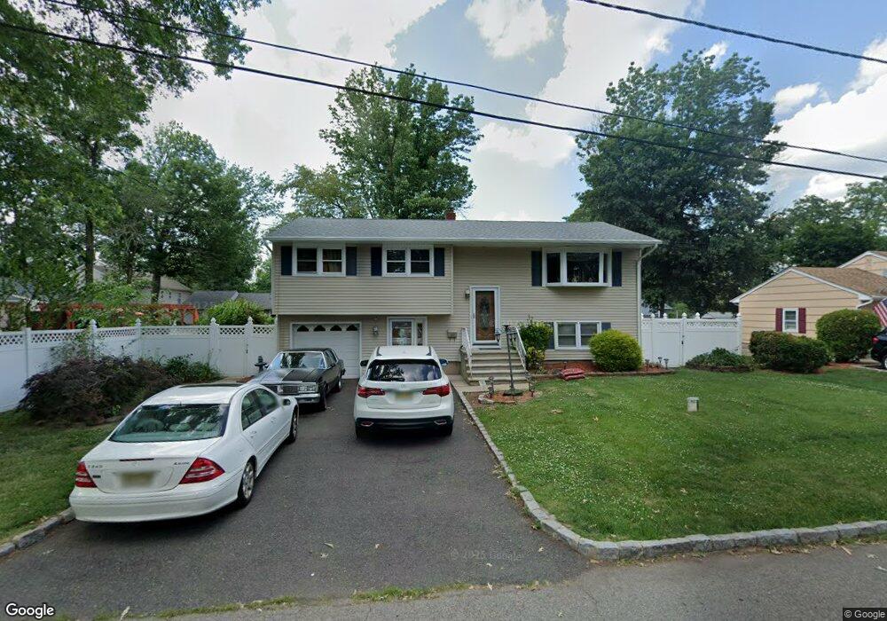 160 Roberts Ave W unit 2, Piscataway, NJ 08854 - photo 1