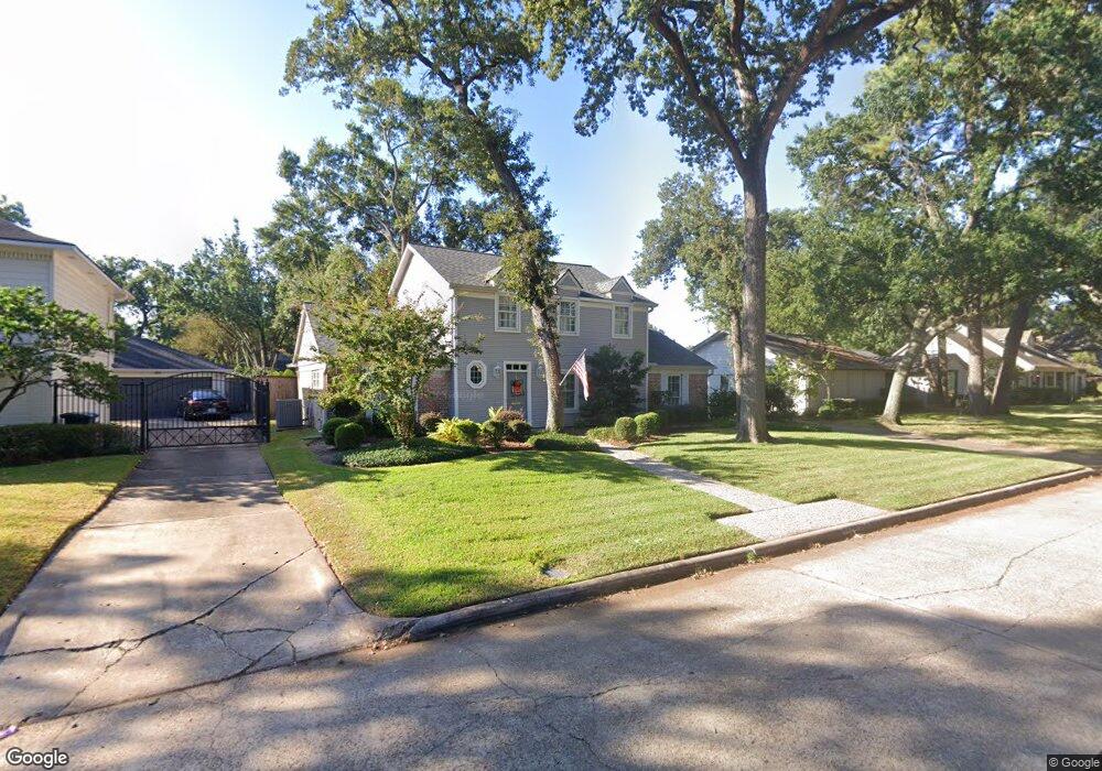 13315 Westport Ln, Houston, TX 77079 - photo 1