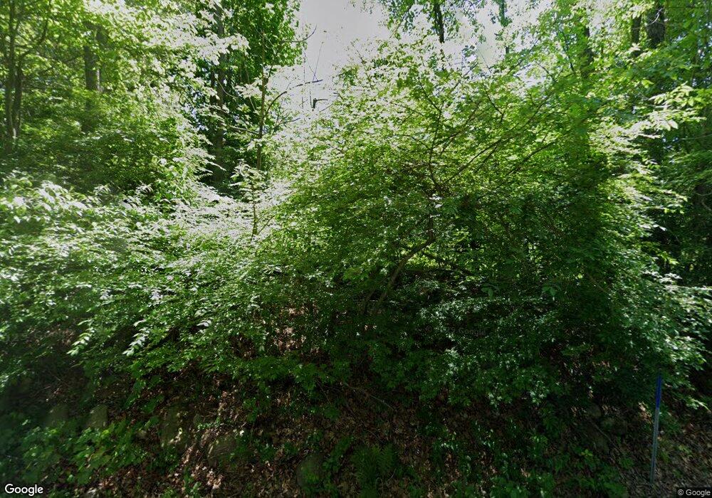 71 Island Pond Rd, Derry, NH 03038 - photo 1