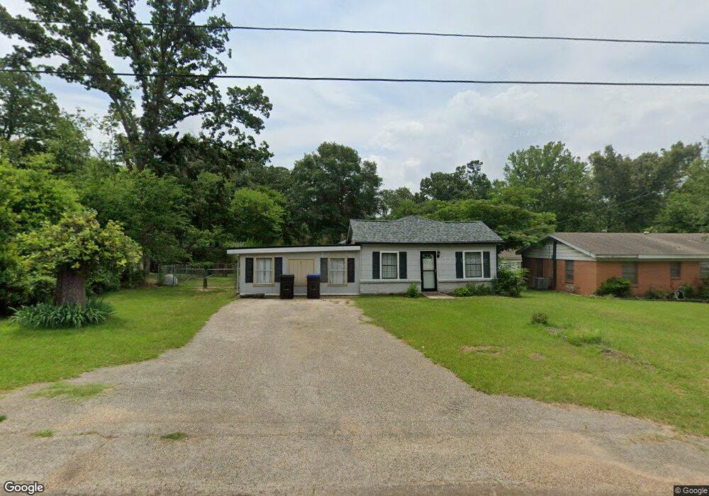 912 Doyle St, Longview, TX 75601 - photo 1