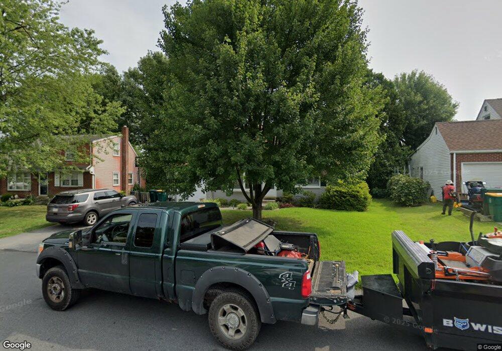 828 Cibby St, Easton, PA 18045 - photo 1