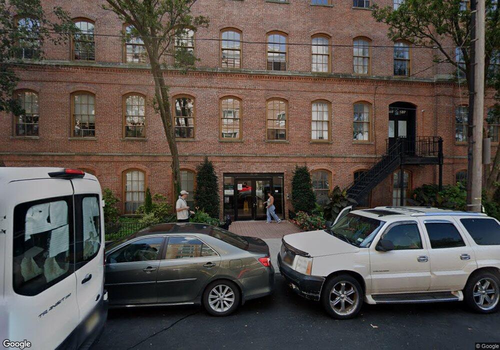 3101 Vernon Blvd, Long Island City, NY 11106 - photo 1