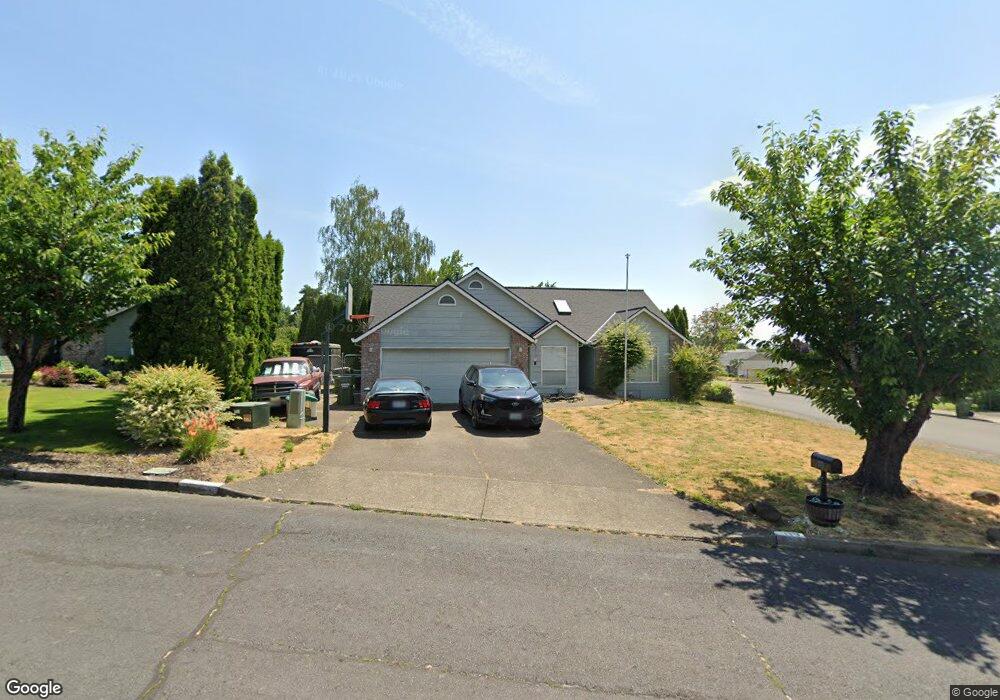 110 NW Cherry St, Dundee, OR 97115 - photo 1
