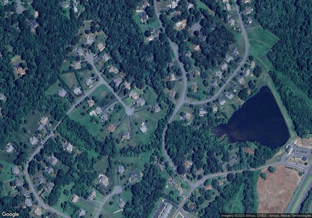 137 Doris Dr, Ruckersville, VA 22968 - photo 1