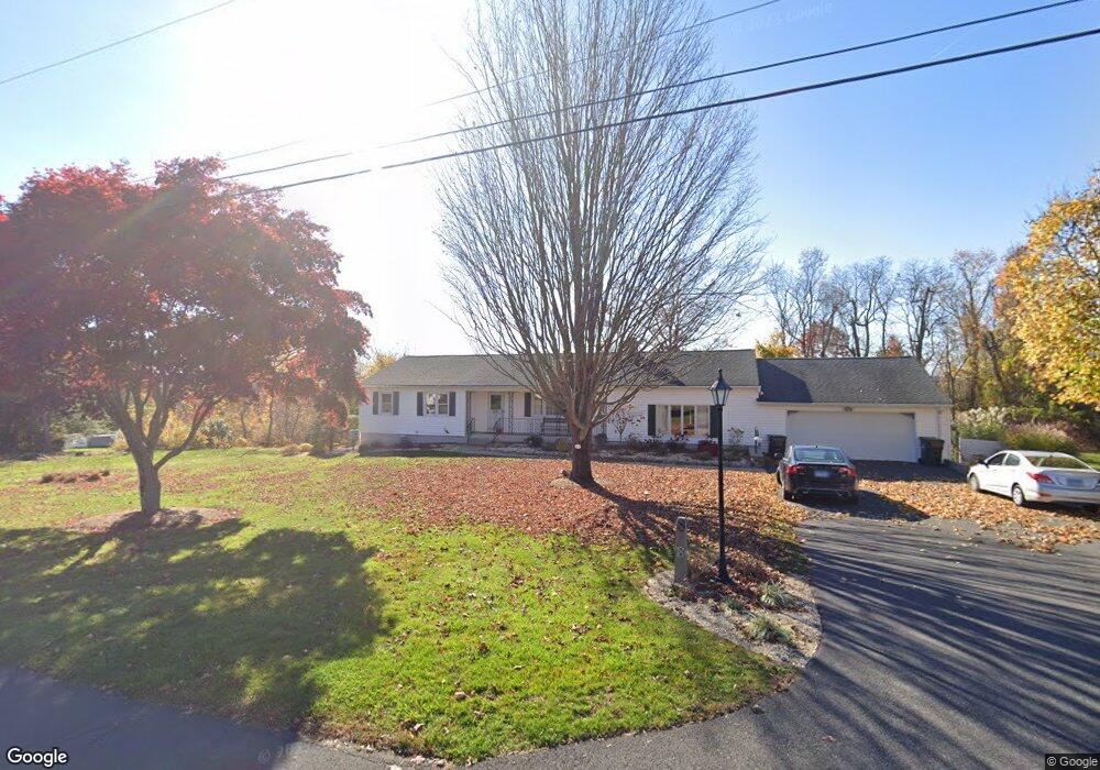 18 Knollcrest Dr, Brookfield, CT 06804 - photo 1