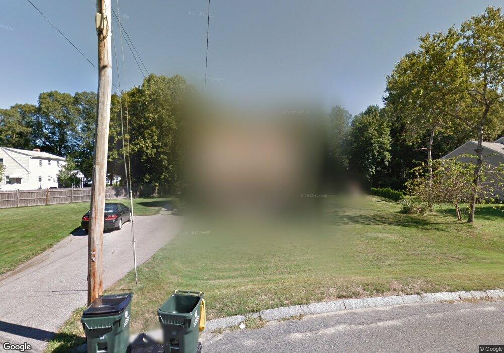 4 Sarah Ln, Franklin, MA 02038 - photo 1