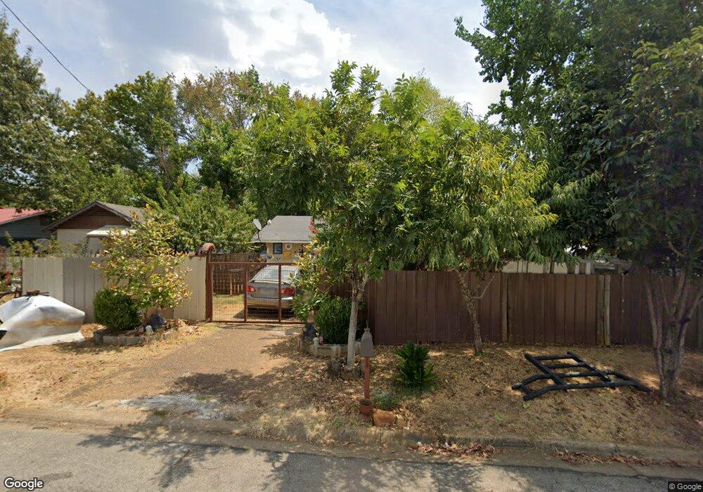 120 Simpson St, Nacogdoches, TX 75961 - photo 1