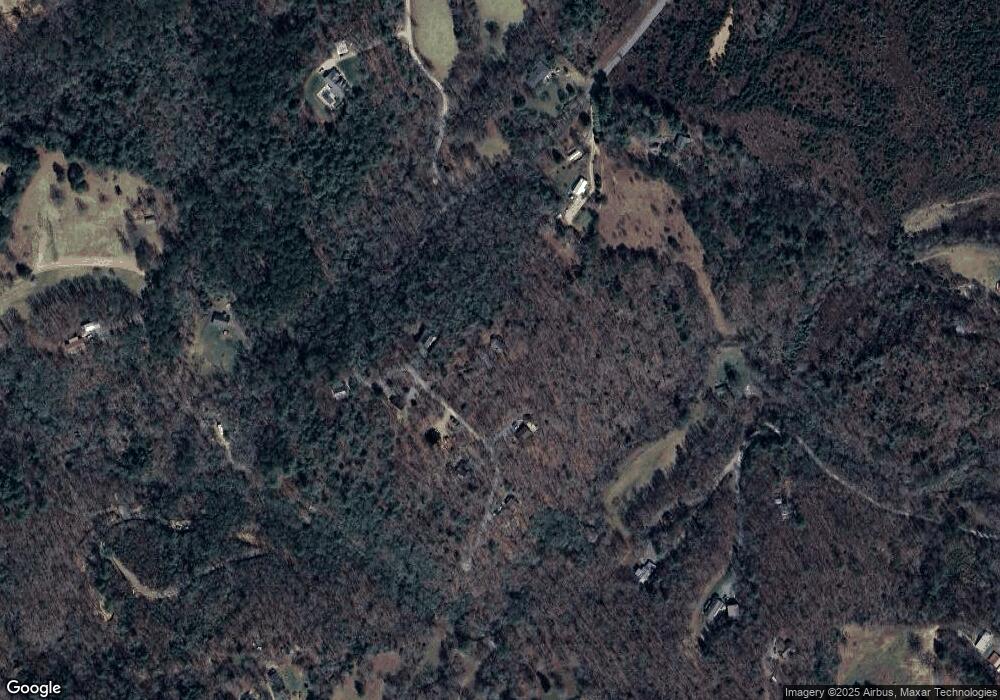 661 Evergreen Ln unit 3, Mineral Bluff, GA 30559 - photo 1