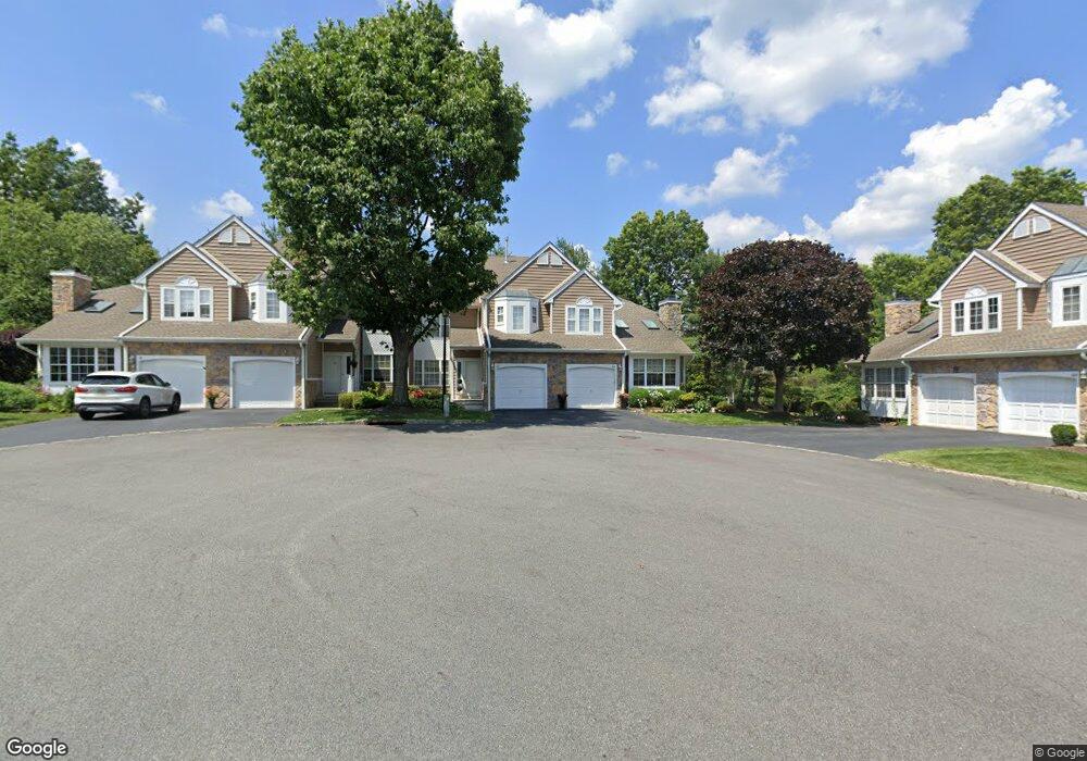 68 Knoll Ct, Millington, NJ 07946 - photo 1