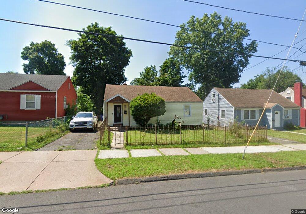 149 Euclid St W, Hartford, CT 06112 - photo 1