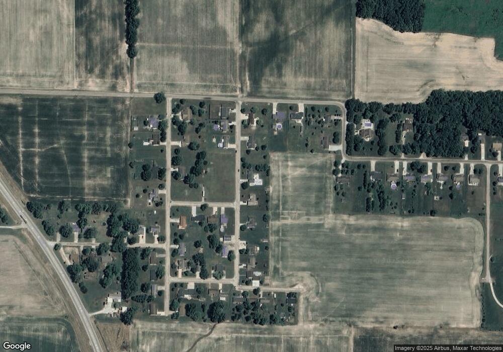 9924 N Country Dr, Effingham, IL 62401 - photo 1