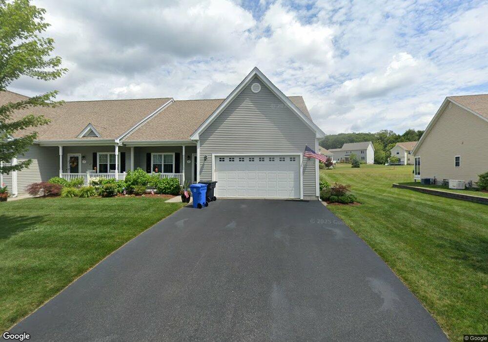 15 Mill Stream Dr unit 15, Cumberland, RI 02864 - photo 1