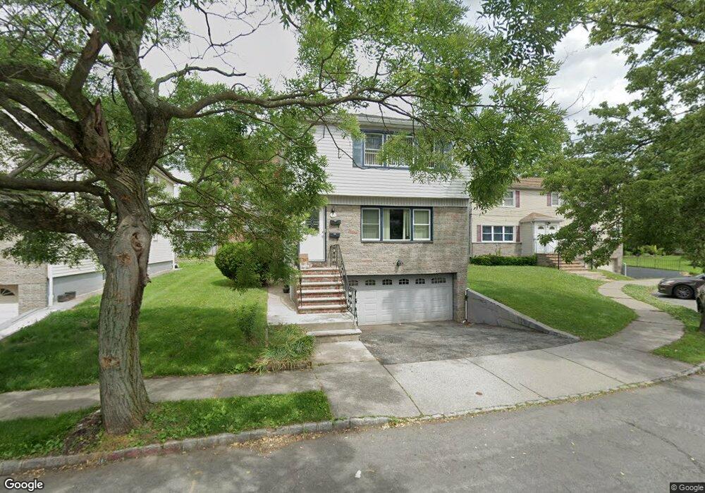 11 Gifford Ct unit 2, Maplewood, NJ 07040 - photo 1